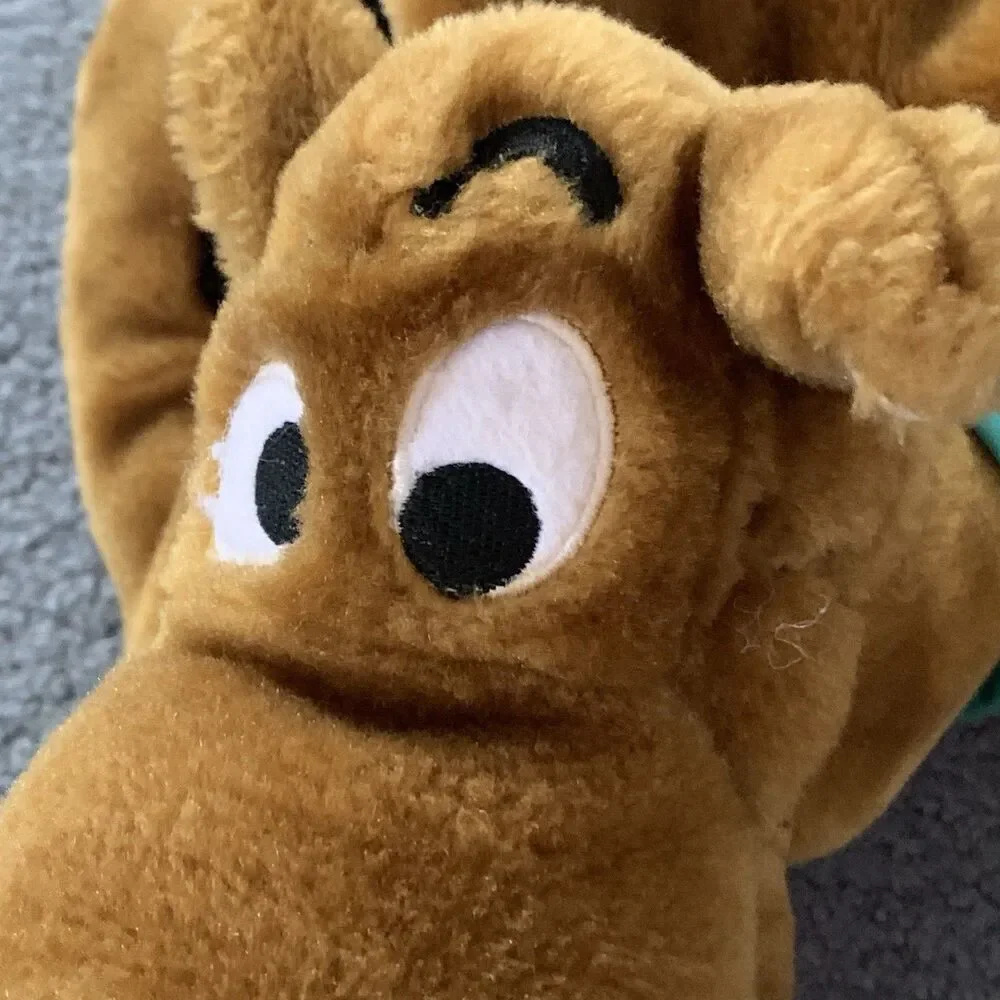 Scooby-Doo Lying Down Plush Pillow Warner Brothers 28” Vintage 2001 Rare